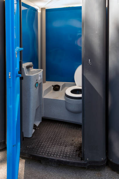 Best Construction site porta potty rental  in Manly, IA